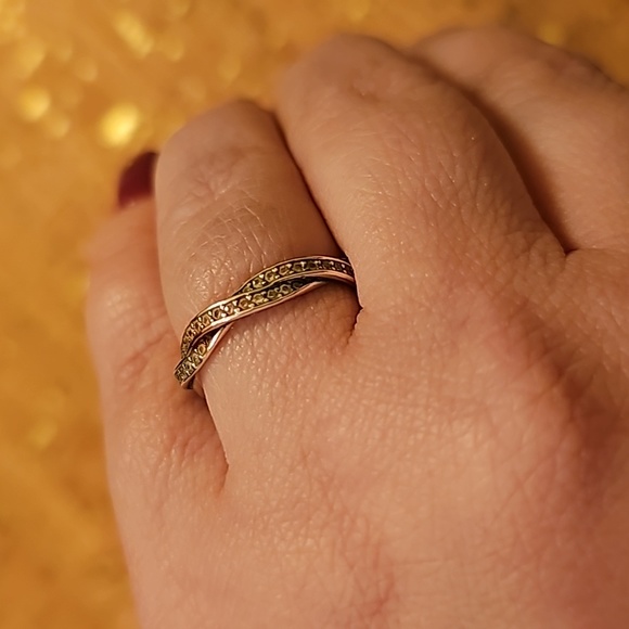 Pandora Sparkling Twist Lines Ring twist Sz 8 1/2 - Picture 3 of 5